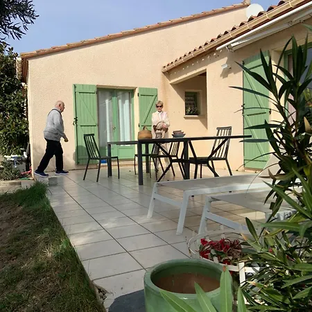 Les Amandiers Отель типа 